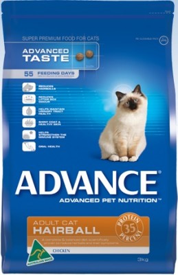 Advance Hairball Adult With Chicken
